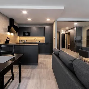 https://gesto-apartments.praguehotelsweb.com